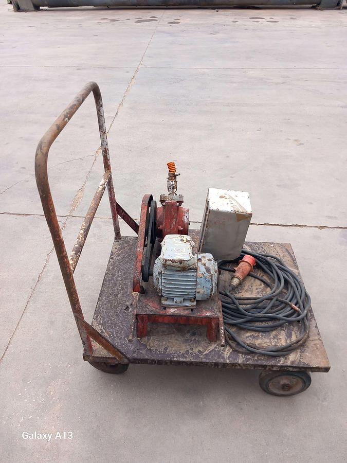 Used Motor com bomba