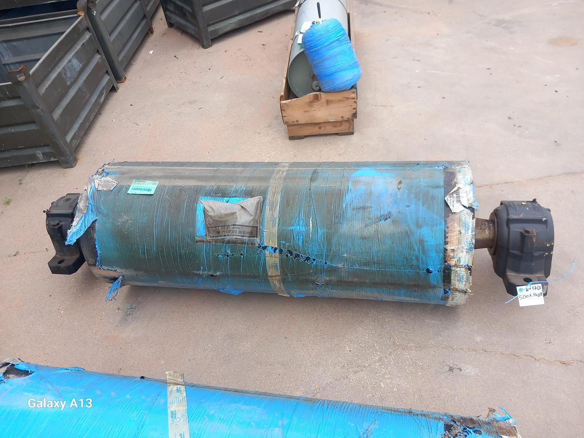 Used Tambor de acionamento com banda de rodagem lisa 500 x 1400