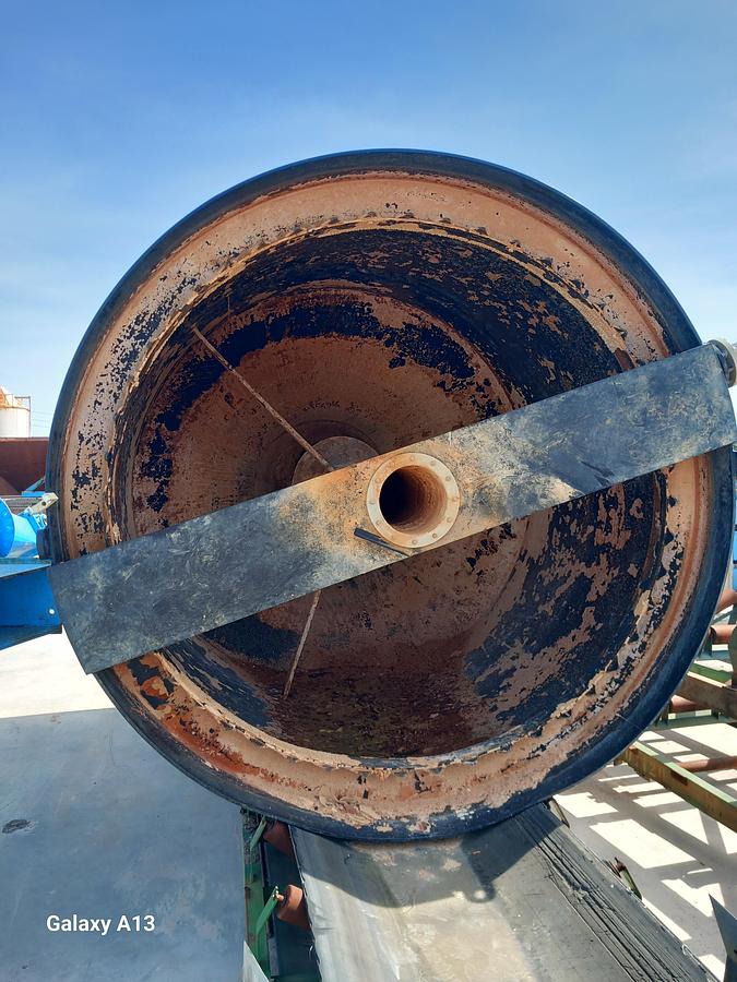 Used Depósito de plástico decantador