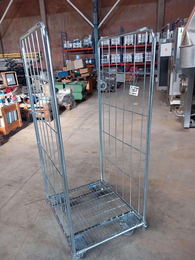 Used Carrinhos Metalicos com rodas