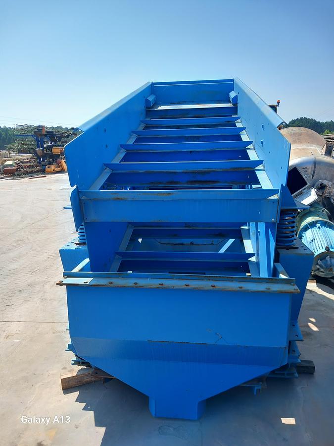 Used Conjunto moinho + crivo