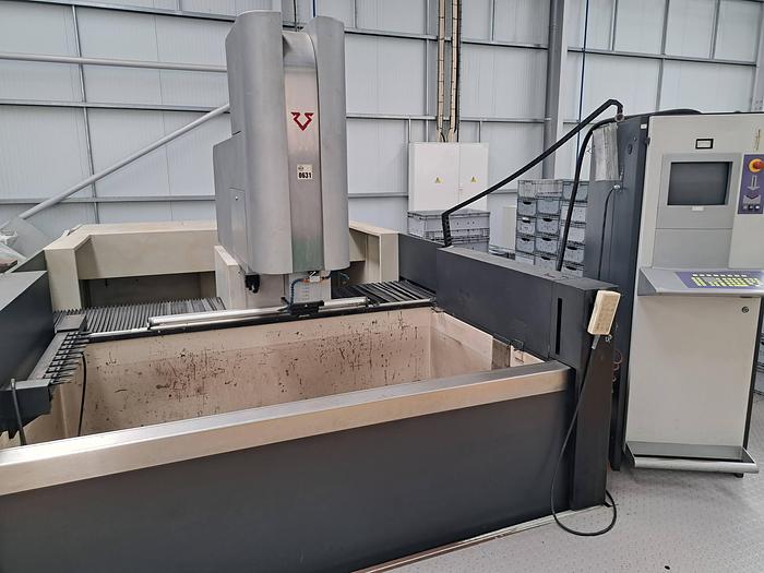 Used Eletroerosão ONA HS700