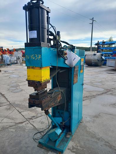 Used Máquina de soldar por pontos  PEI PFP