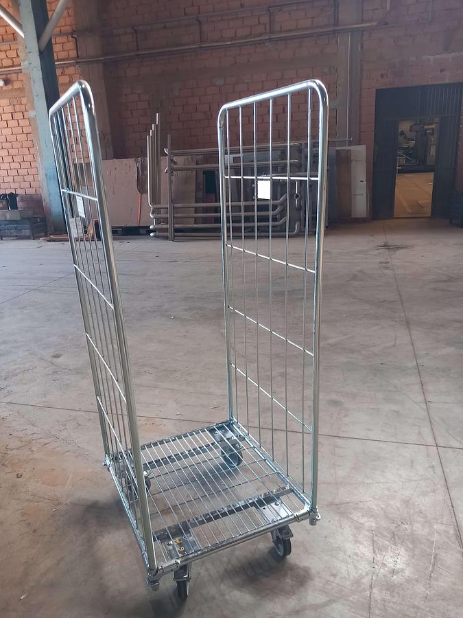 Used Carrinhos Metalicos com rodas