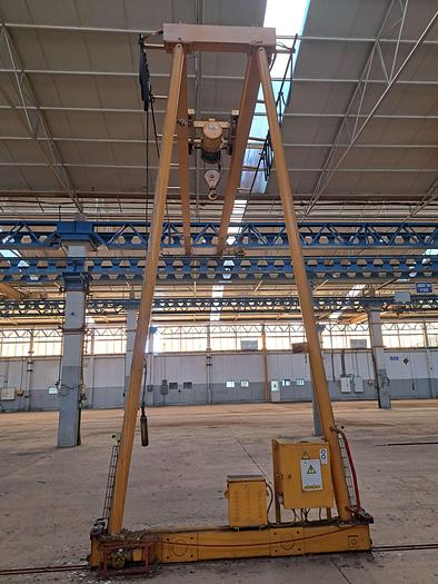 Used Pórtico rolante Noé 3Tn 10mt