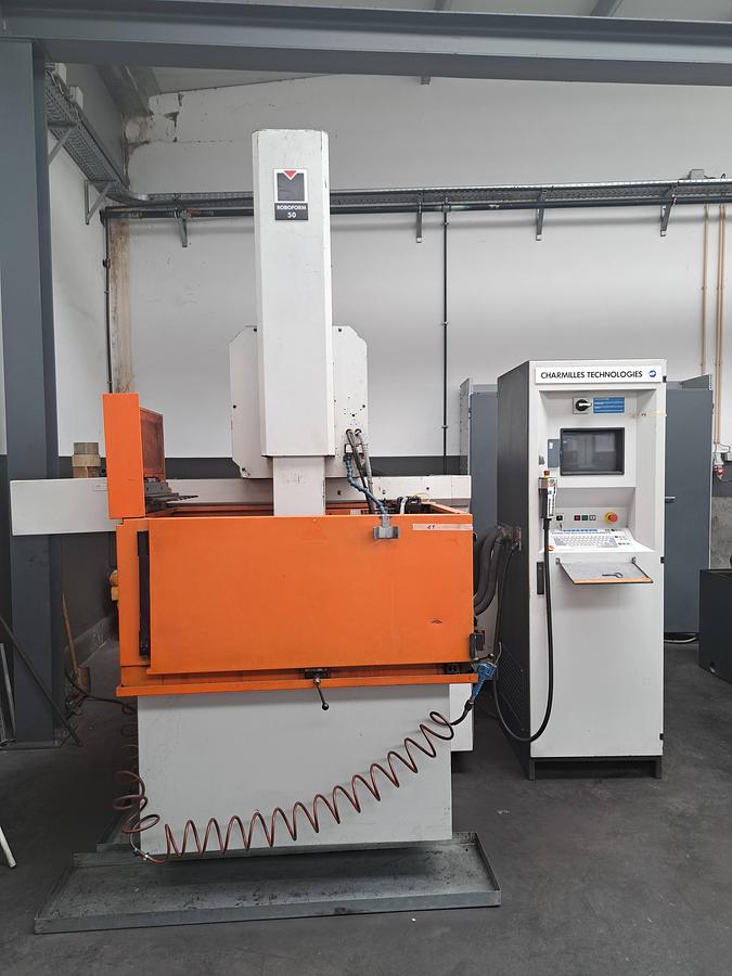 Used Erosão AGIE CHARMILLES ROBOFORM 50