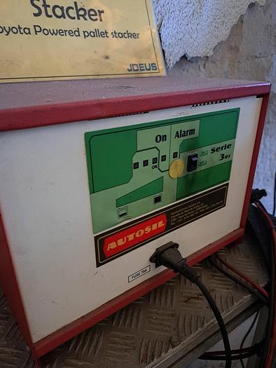 Used Staker elétrico Toyota