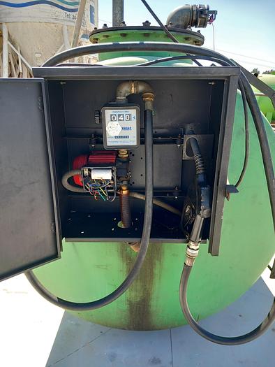 Used Depósito de combustível de 6.000 lt