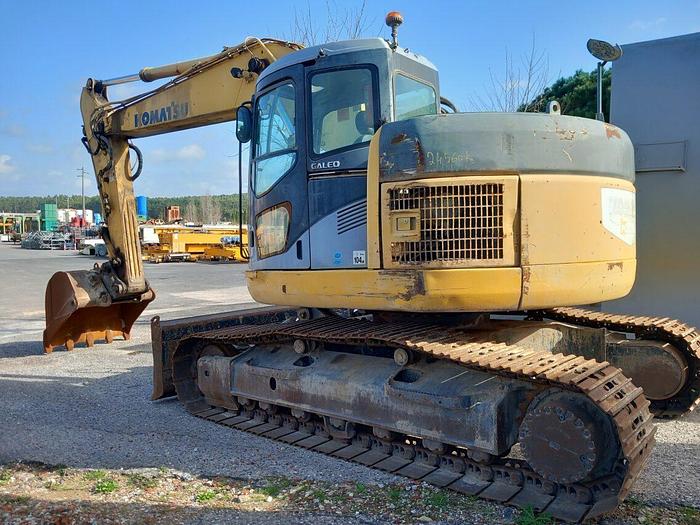 Usado Komatsu PC 228 US