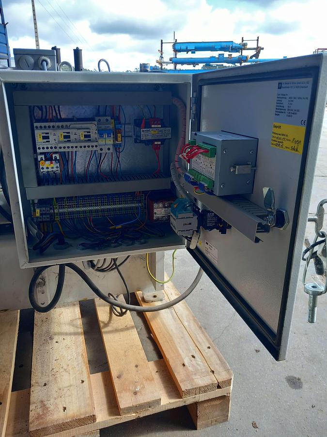 Used 2013 Compressor J.A. Becker e So SV-225/250