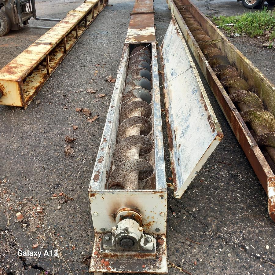 Used Transportador de rosca / sem fim com 9 metros
