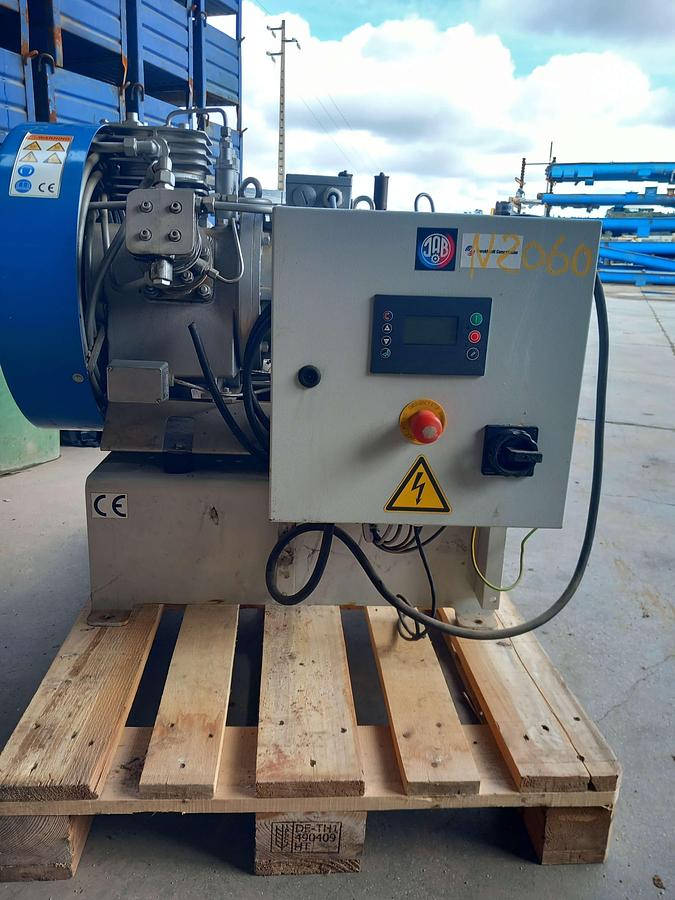 Used 2013 Compressor J.A. Becker e So SV-225/250