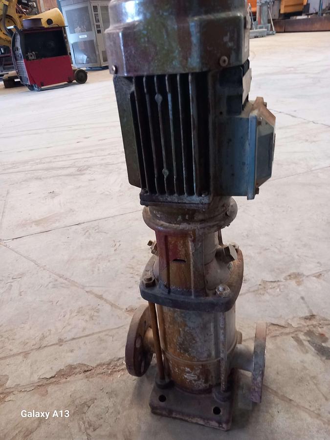 Used Motor con bomba GRUNDFOS 0,8 kw