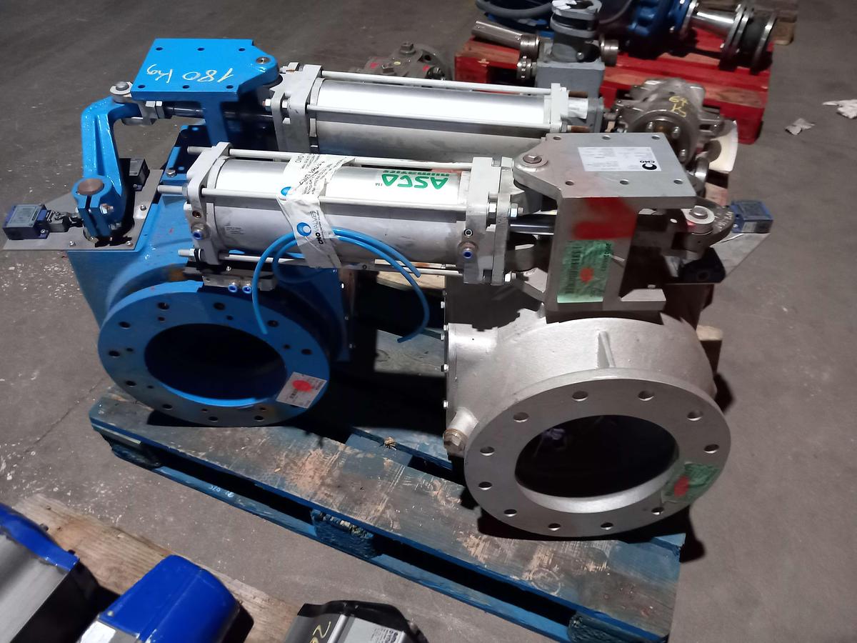 Used Valvulas Borboleta Pneumática CMO Valves DN-250
