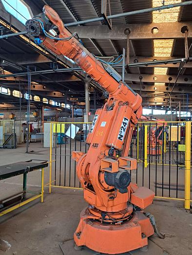Used Robot marca ABB IRB 6000