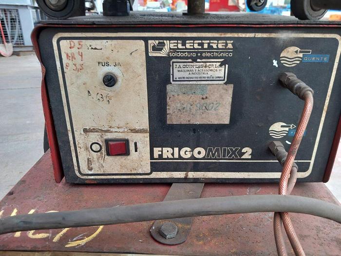 Usado Máquina de soldar ELECTREX MIG 453