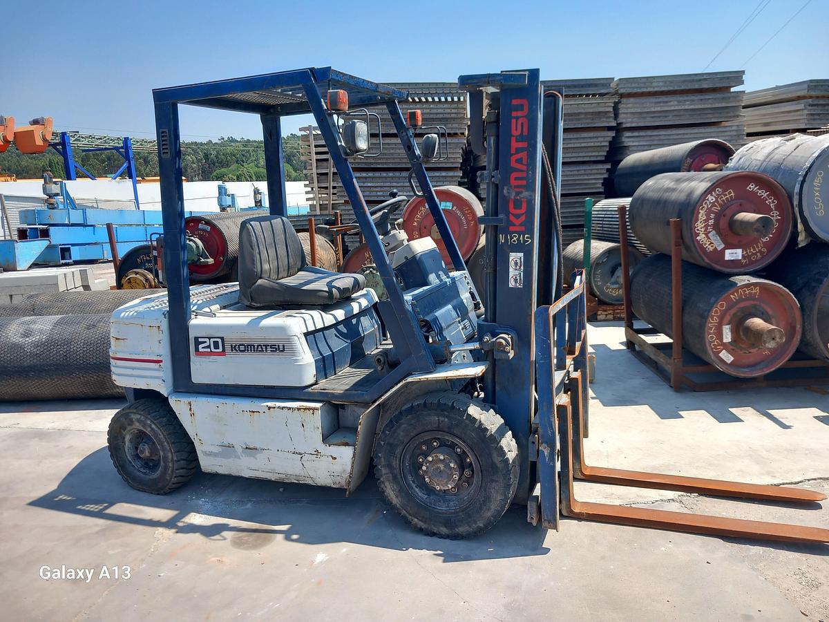 Used Empilhador KOMATSU FG20-11