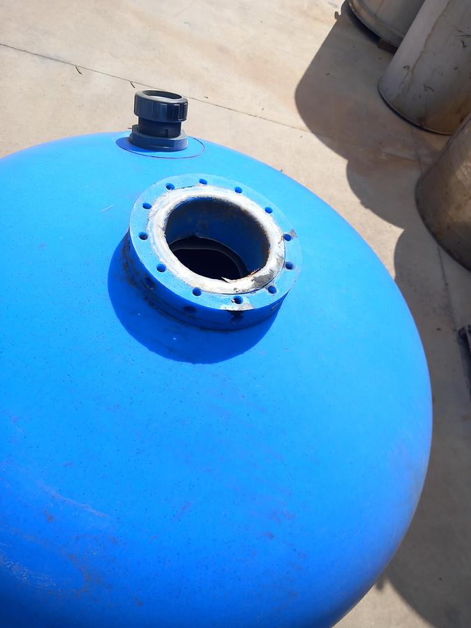 Used Deposito de plástico 2000 l.