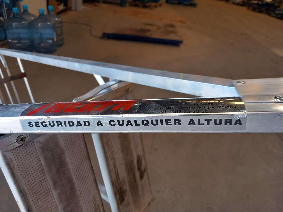 Used Escadote de aluminio