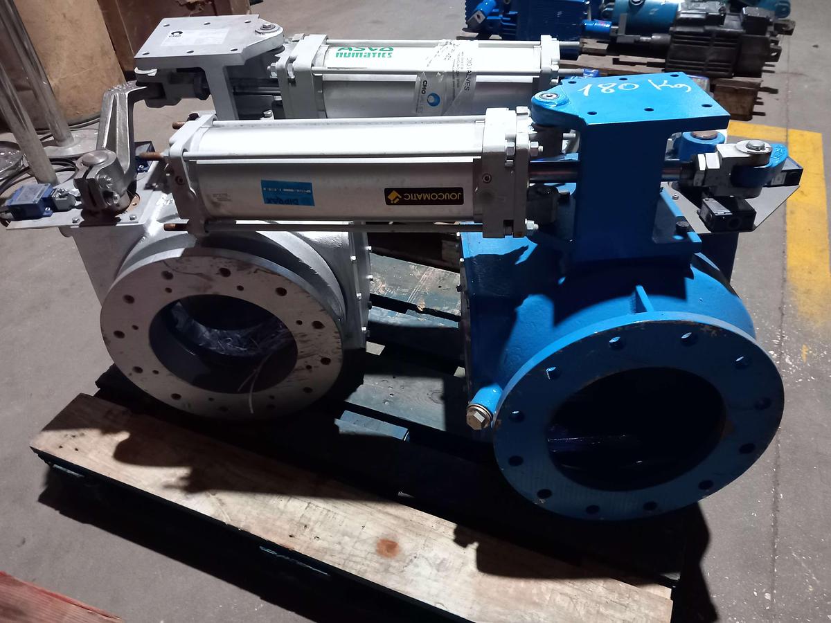 Used Valvulas Borboleta Pneumática CMO Valves DN-250