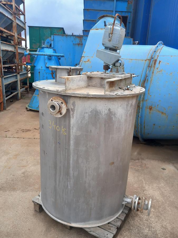 Used Depósito de inox com misturador