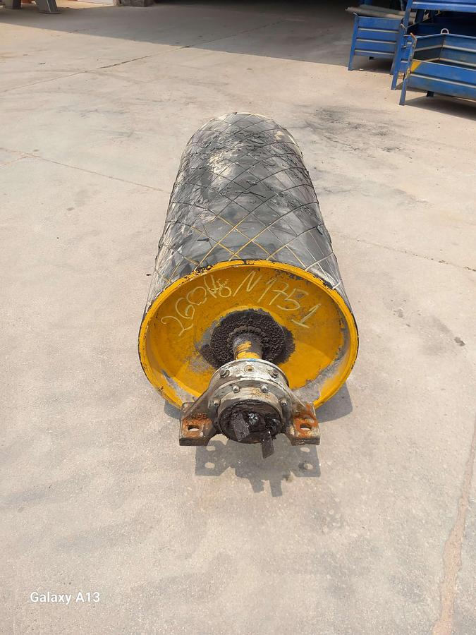 Used Tambor de acionamento emborrachado nervurado 500 x 1140