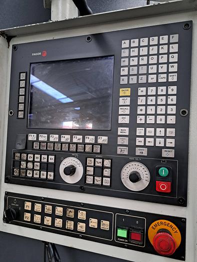 Used Centro de maquinação PERFECT JET MCV-M11