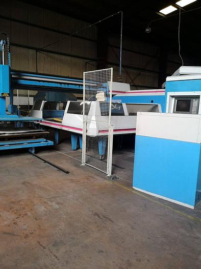 Usado Paneladora FINN POWER EB5 2550
