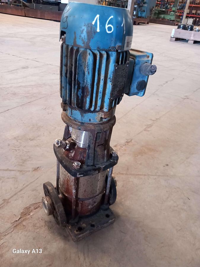 Used Motor con bomba GRUNDFOS 