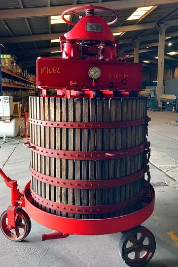 Used Prensa esmagadora de uva FAS