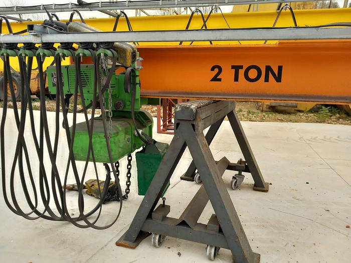 Usado Ponte fixa com guincho de 2 ton 8,5 metros