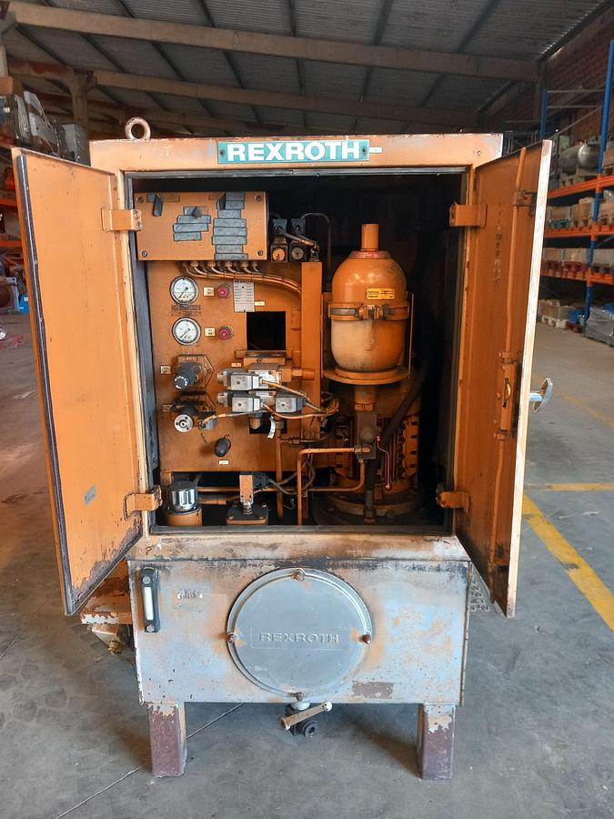 Used Centralina hidraulica Rexroth J 26