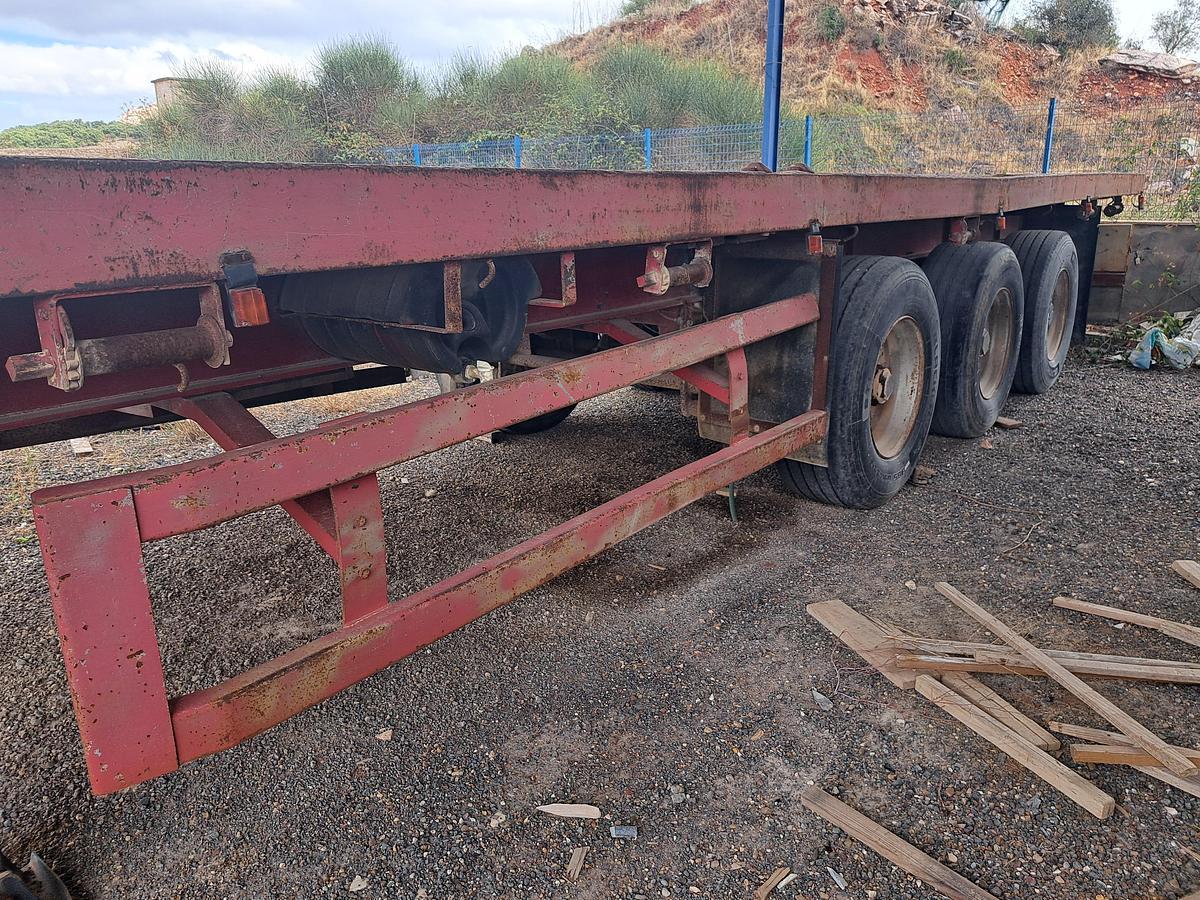 Used Semi reboque JOST E200 - estrado em ferro