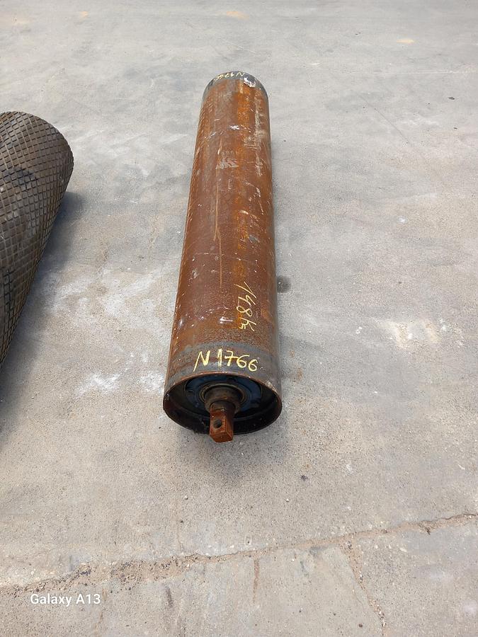 Used Tambor de acionamento liso  300 x 1520