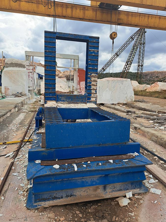 Used Vira Blocos Poeiras de 30 ton
