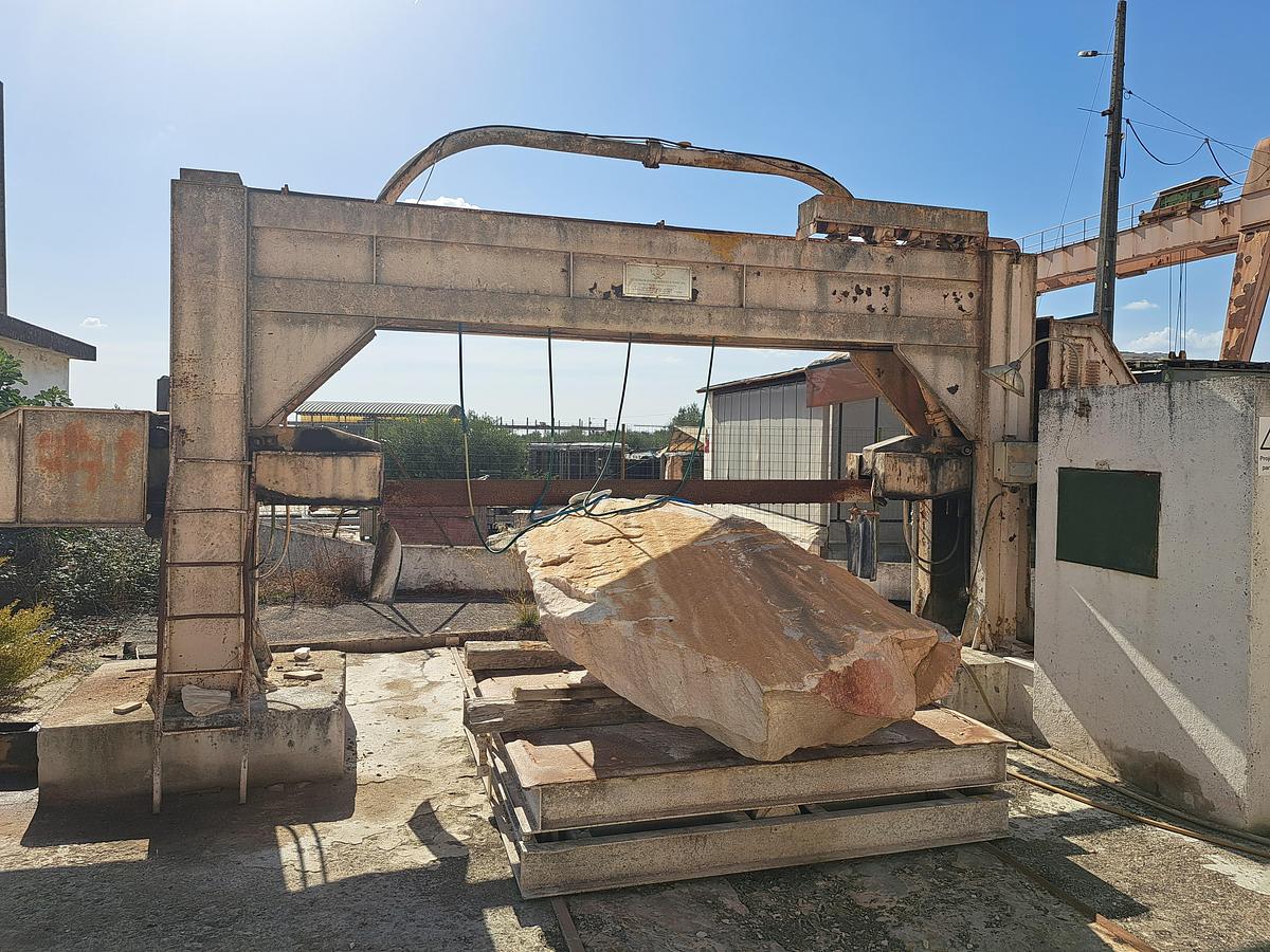 Used Monolâmina JA Barradas