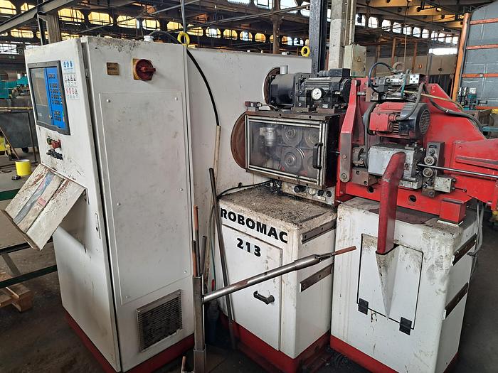 Used Máquina de dobrar arame Latour Robomac 213