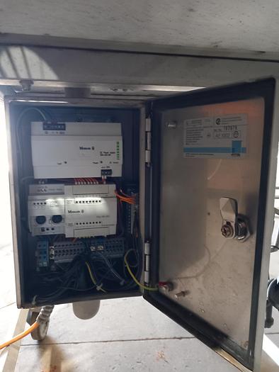 Used Máquina de cortar legumes KRONEN 180-122