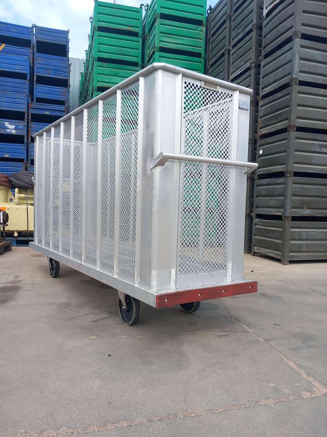 Used Caixas de aluminio