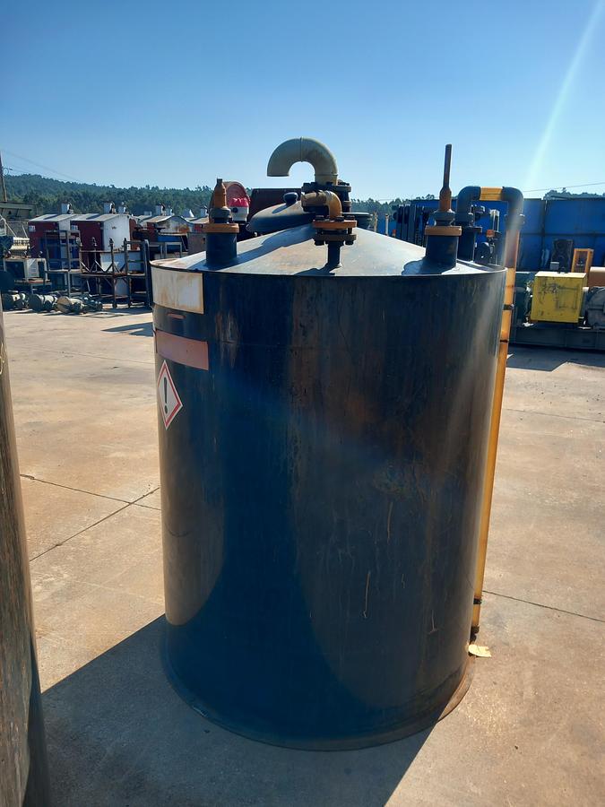 Used Deposito de plástico Envirochemie 2.500 l