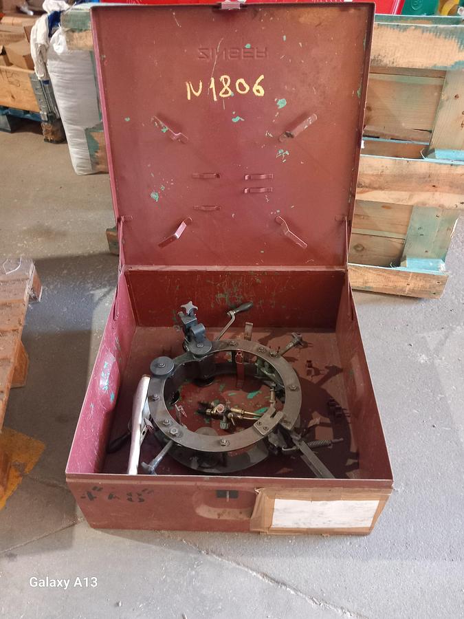Used Máquina de corte de tubos Zinser 50/49/76