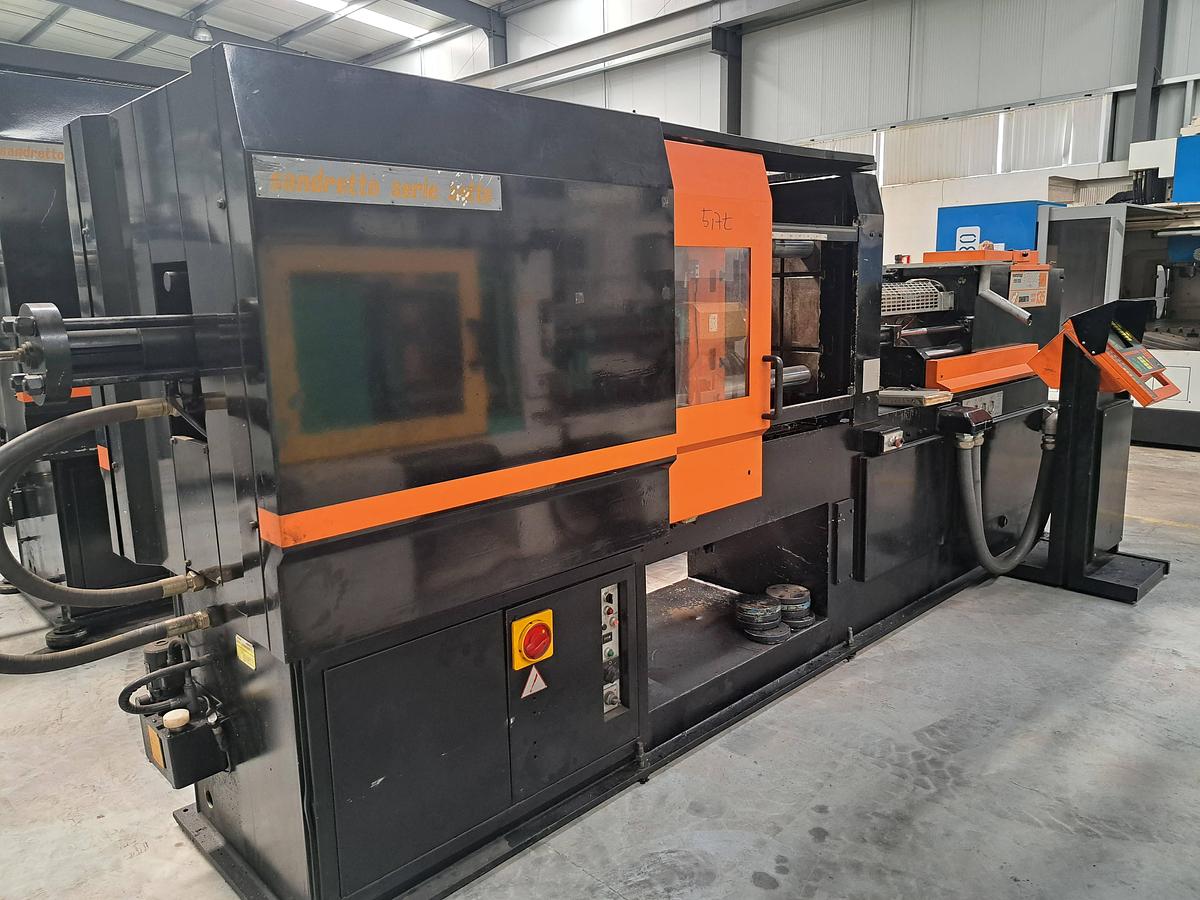 Used 1985 SANDRETTO EUROMAP 515-135 Serie 135