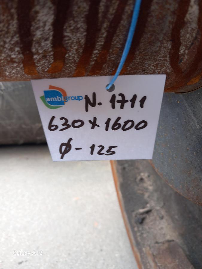 Used Tambor de acionamento com banda de rodagem ranhurada 630 x 1600