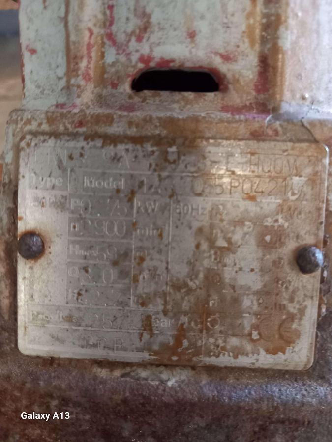 Used Motor con bomba GRUNDFOS 0,8 kw