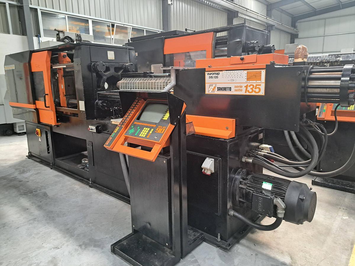 Used 1985 SANDRETTO EUROMAP 515-135 Serie 135