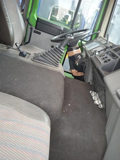 Used Camião Volvo FL6-15