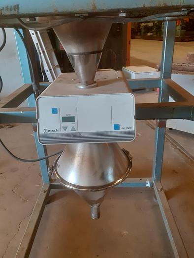 Used Ensacadora pesadora Retsch PK1000