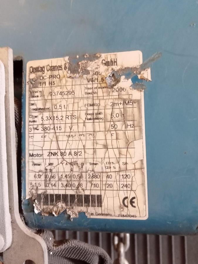 Used Guincho elétrico de bandeira DEMAG de 500kg
