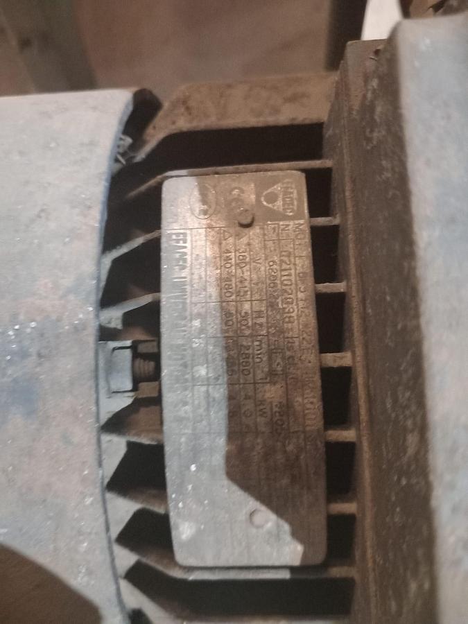 Usado Moinho para serrim METALCERTIMA