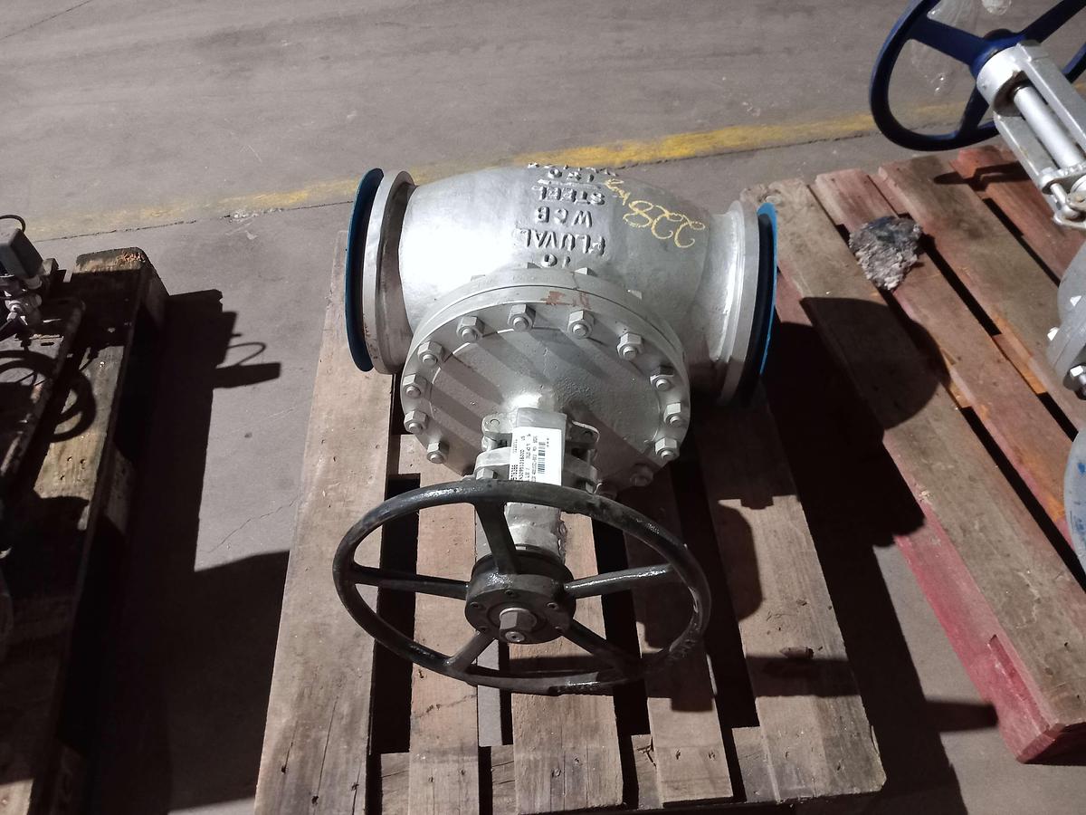 Used 2008 Valvula manual Fluval WCB DN-250